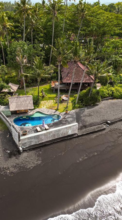 Secret Moon Beach House Jasri Buitenkant foto